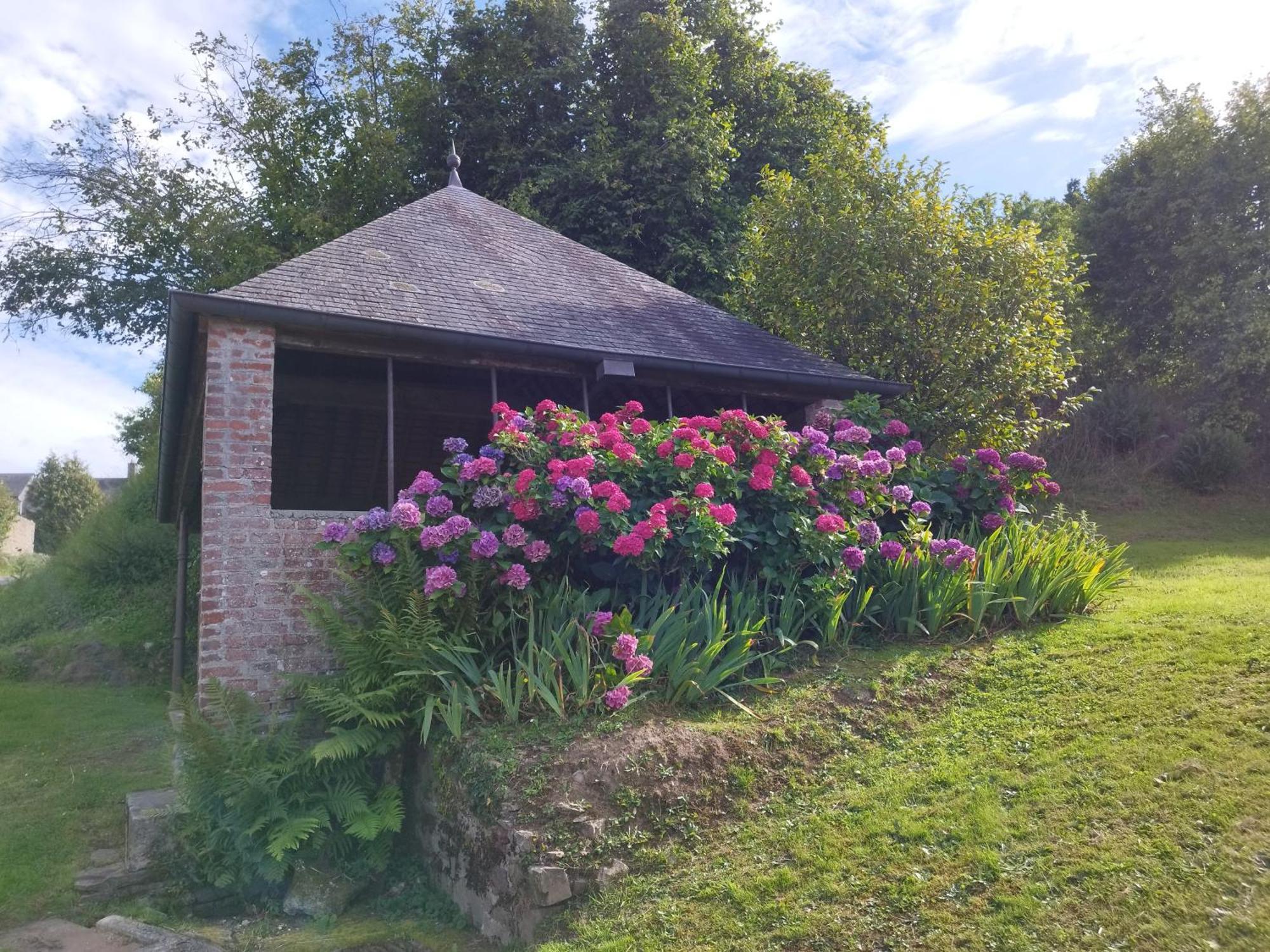 Chalet Des Roches Roche D'Oetre Suisse Normande Saint-Philbert-sur-Orne Εξωτερικό φωτογραφία